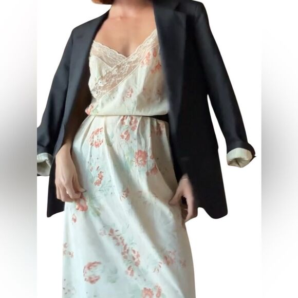 Henson Kickernick Floral Cream Yellow Lace Trim Nightgown Size 34 / S - Picture 7 of 12